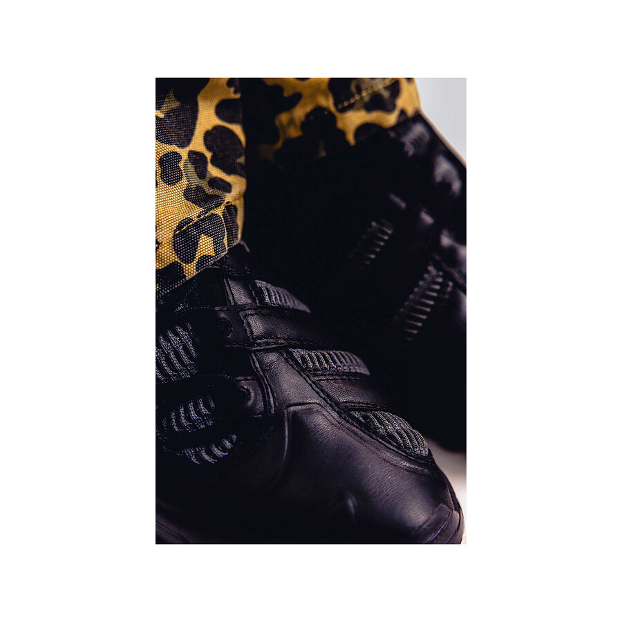 lekkie buty trekkingowe unisex moab 2 remix 1trl w kolorze czarnym